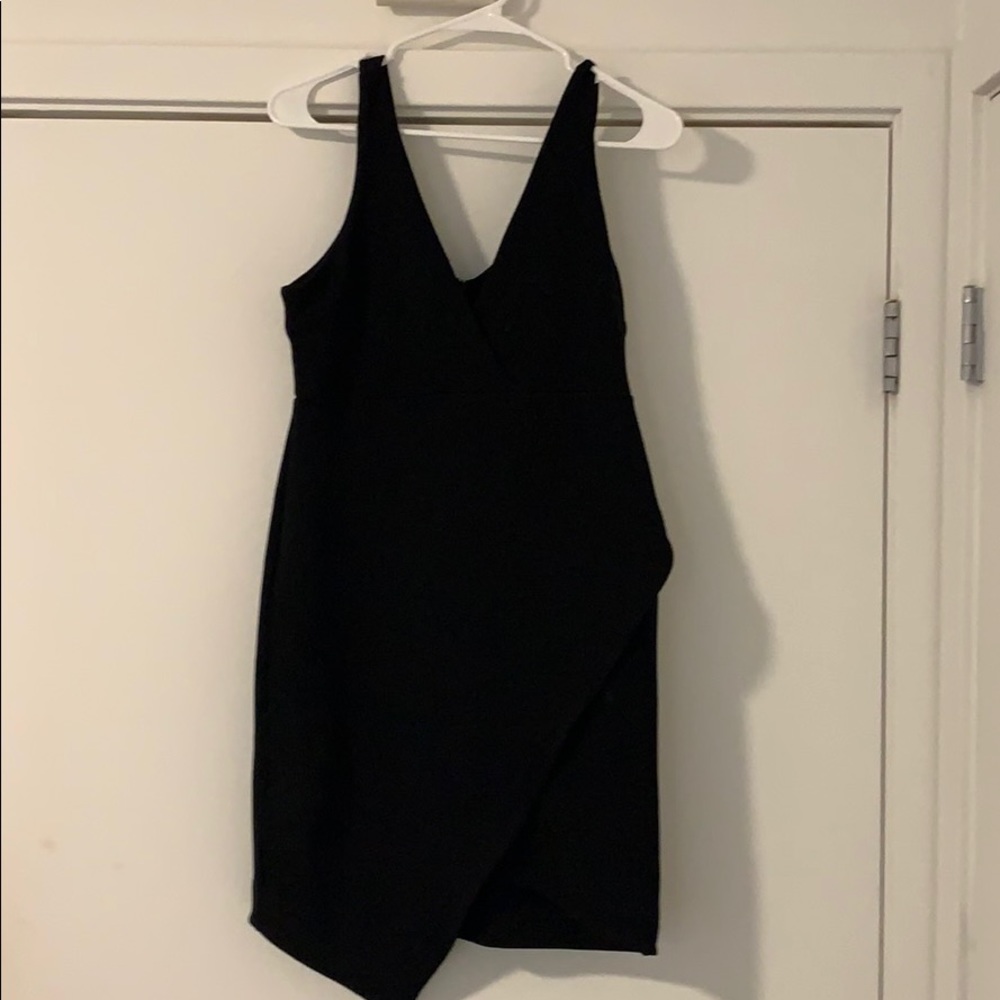 LBD - Picture 2 of 3